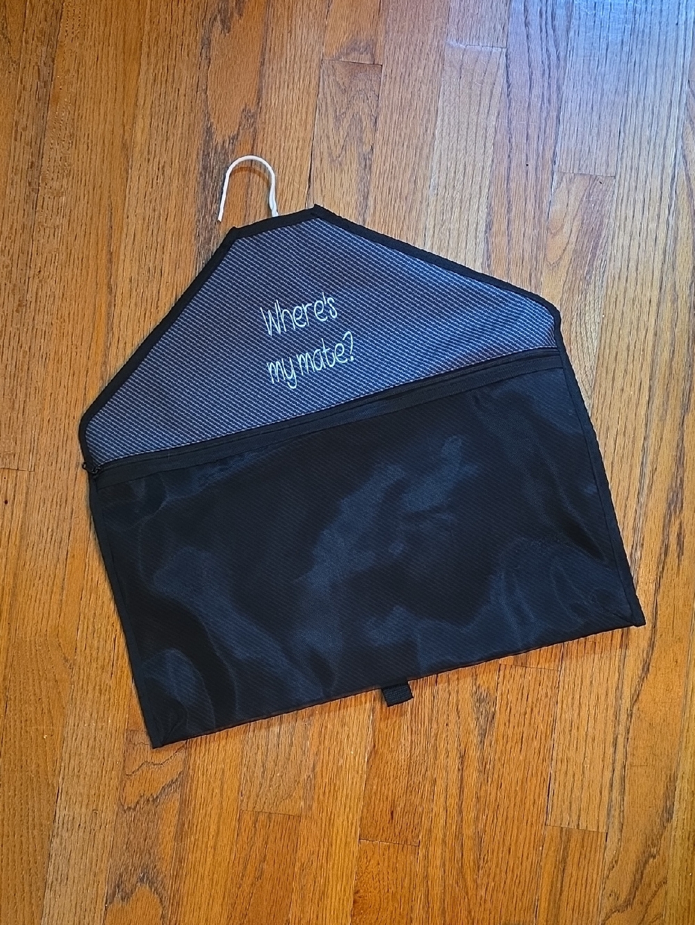 Thirty-One Hang It Up Pocket Bag Hanger Included